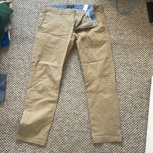 Banana republic chino cream Fulton